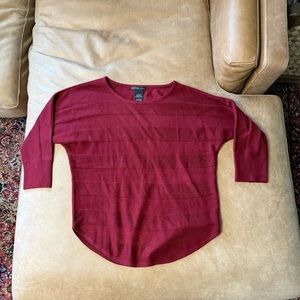 Design History Red Sweater Women’s Size Large